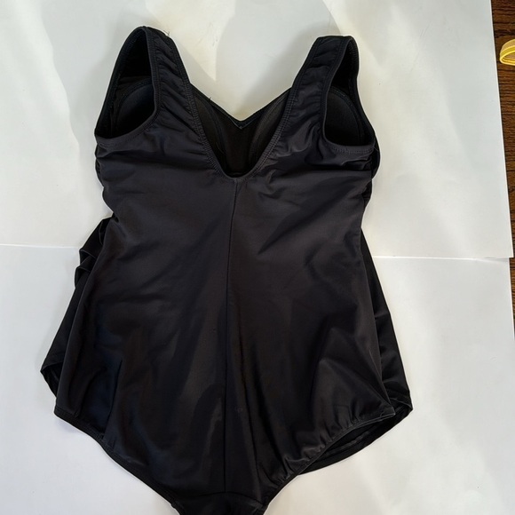 Swimsuits for All Black One Piece Rushed side size 8 - Picture 3 of 4